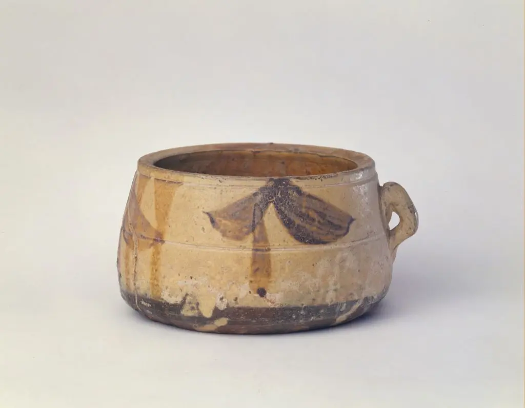 琉璃厂窑弦纹加彩单耳缸 | 故宫陶瓷器藏品