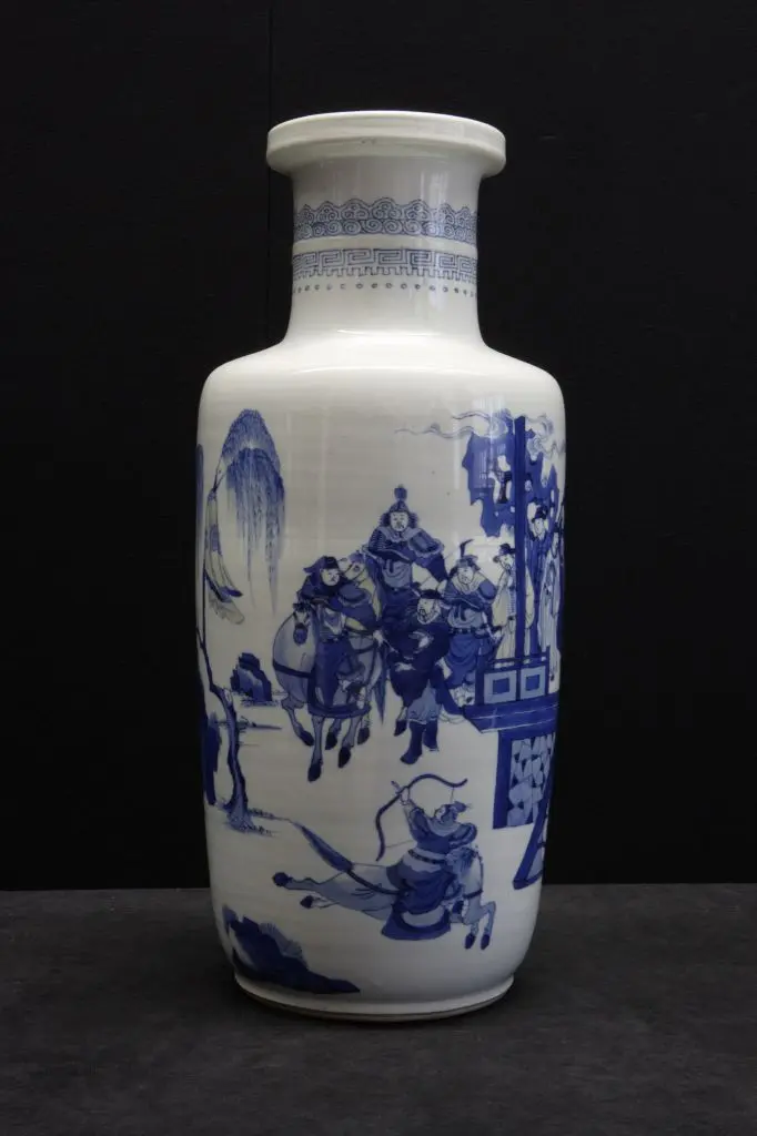 青花山水人物棒槌瓶 | 故宫陶瓷器藏品