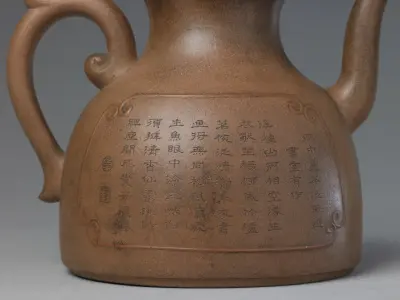 宜兴窑紫砂胎泥绘烹茶图题乾隆御制诗文执壶 | 故宫陶瓷器藏品