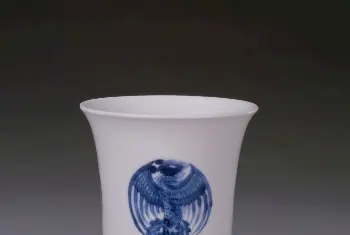 仿成化款青花团凤杯 - 故宫陶瓷器藏品